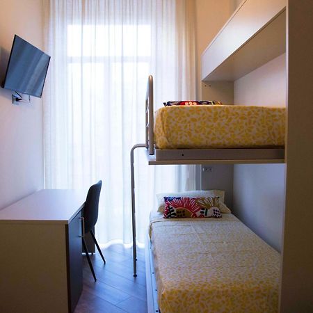 Rooms Garibaldi Napoli Dış mekan fotoğraf