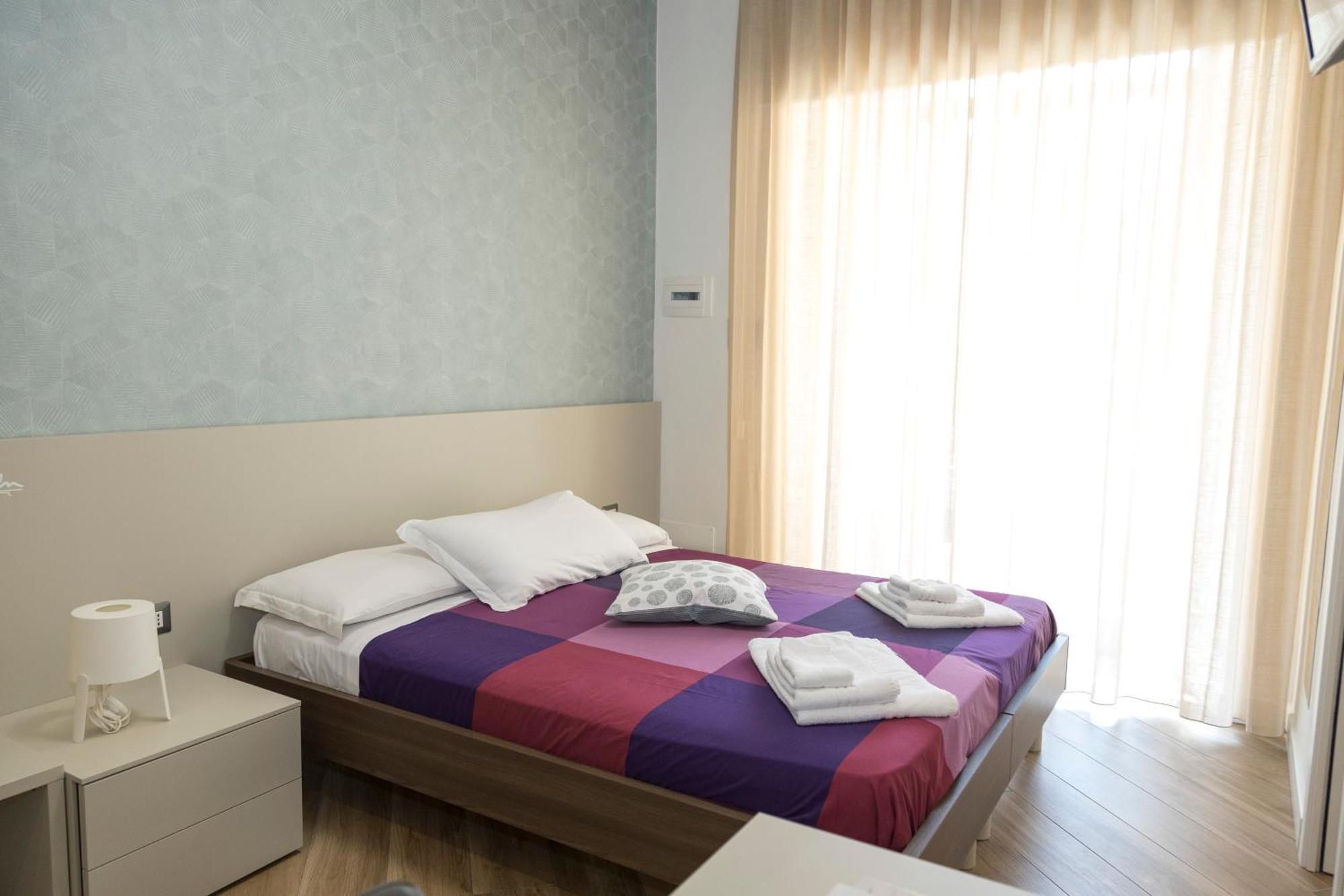 Rooms Garibaldi Napoli Dış mekan fotoğraf