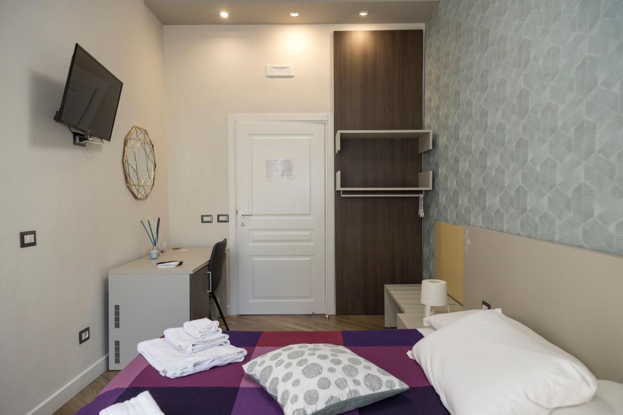 Rooms Garibaldi Napoli Dış mekan fotoğraf