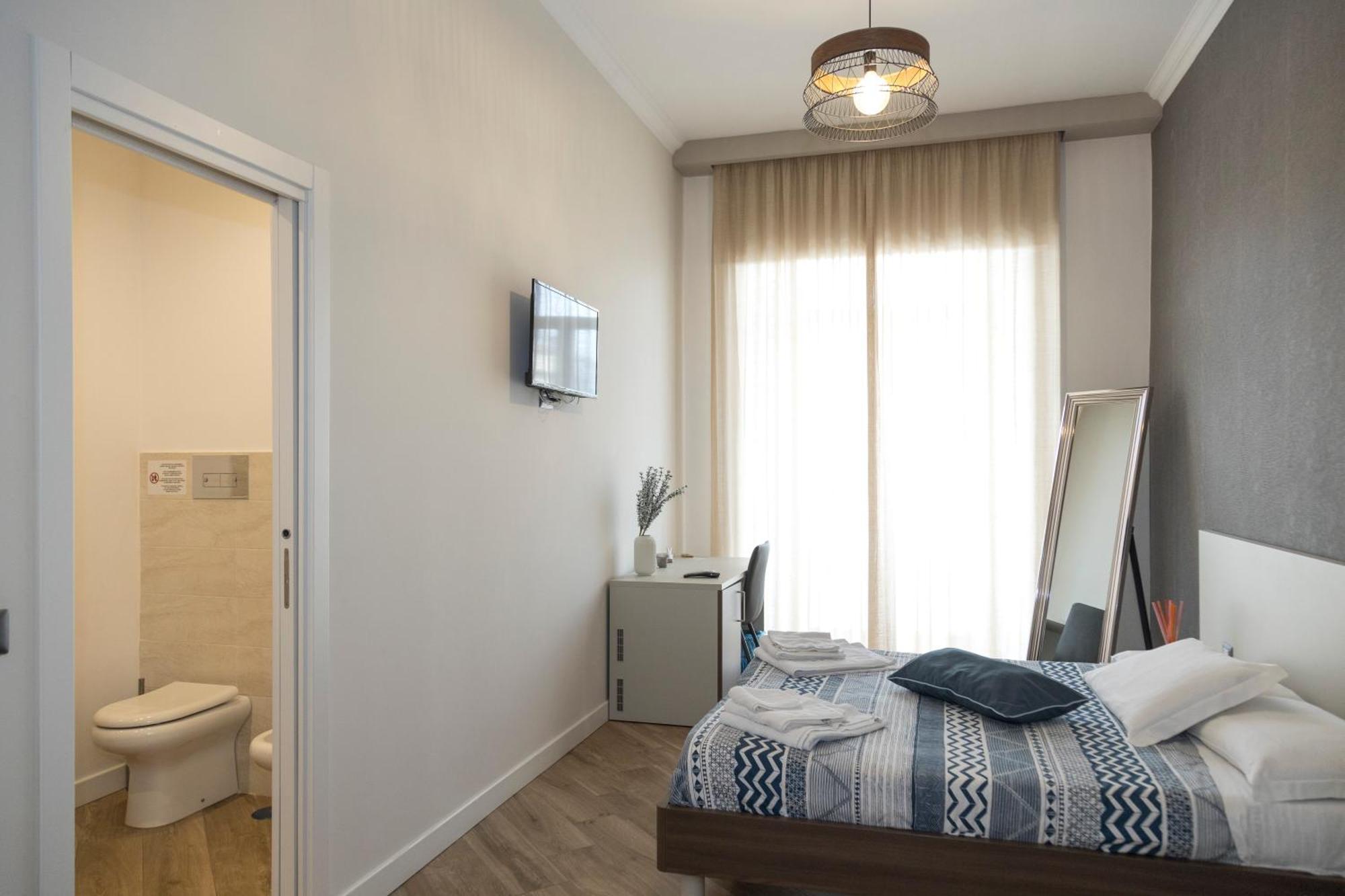 Rooms Garibaldi Napoli Dış mekan fotoğraf