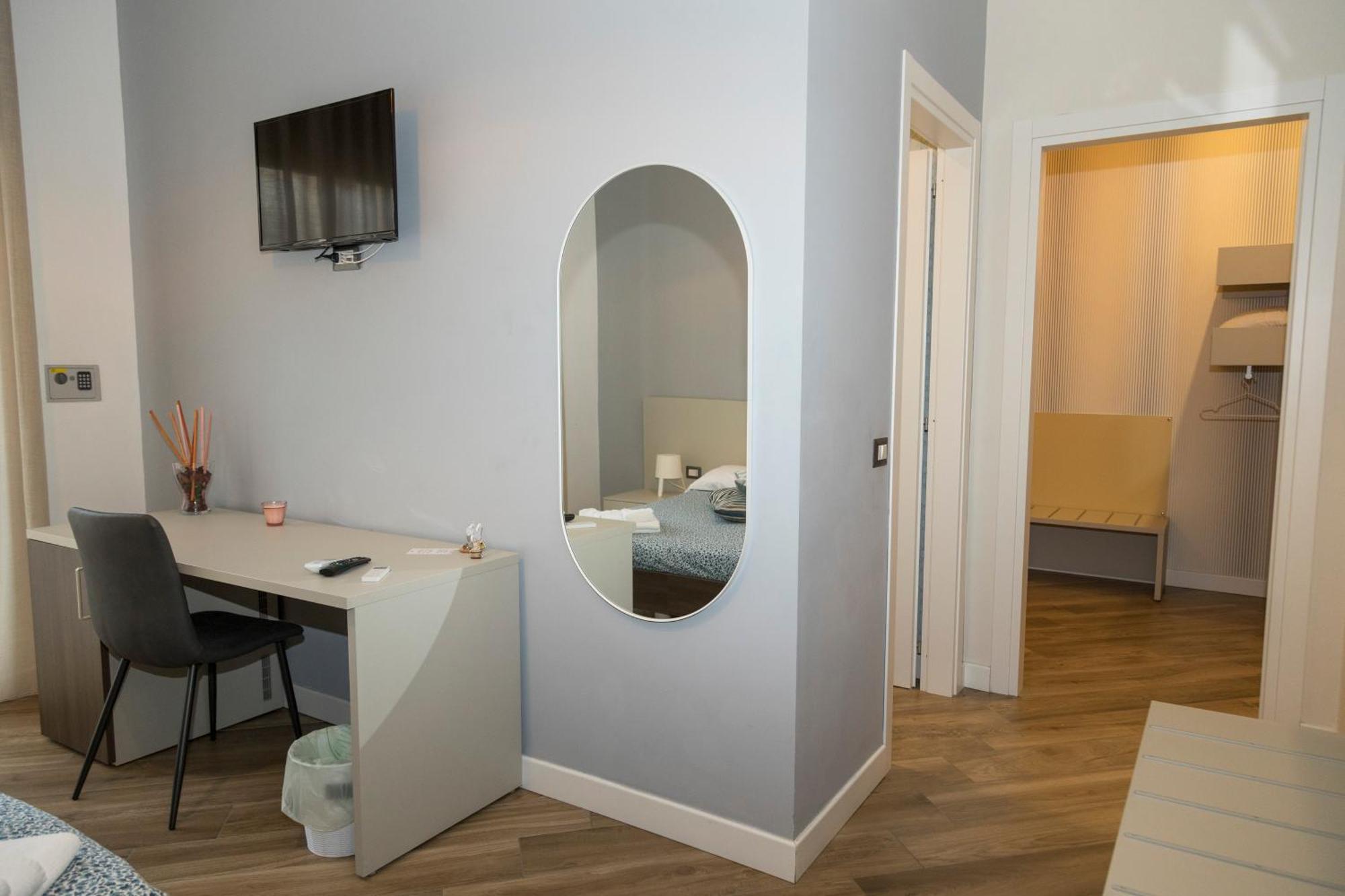 Rooms Garibaldi Napoli Dış mekan fotoğraf